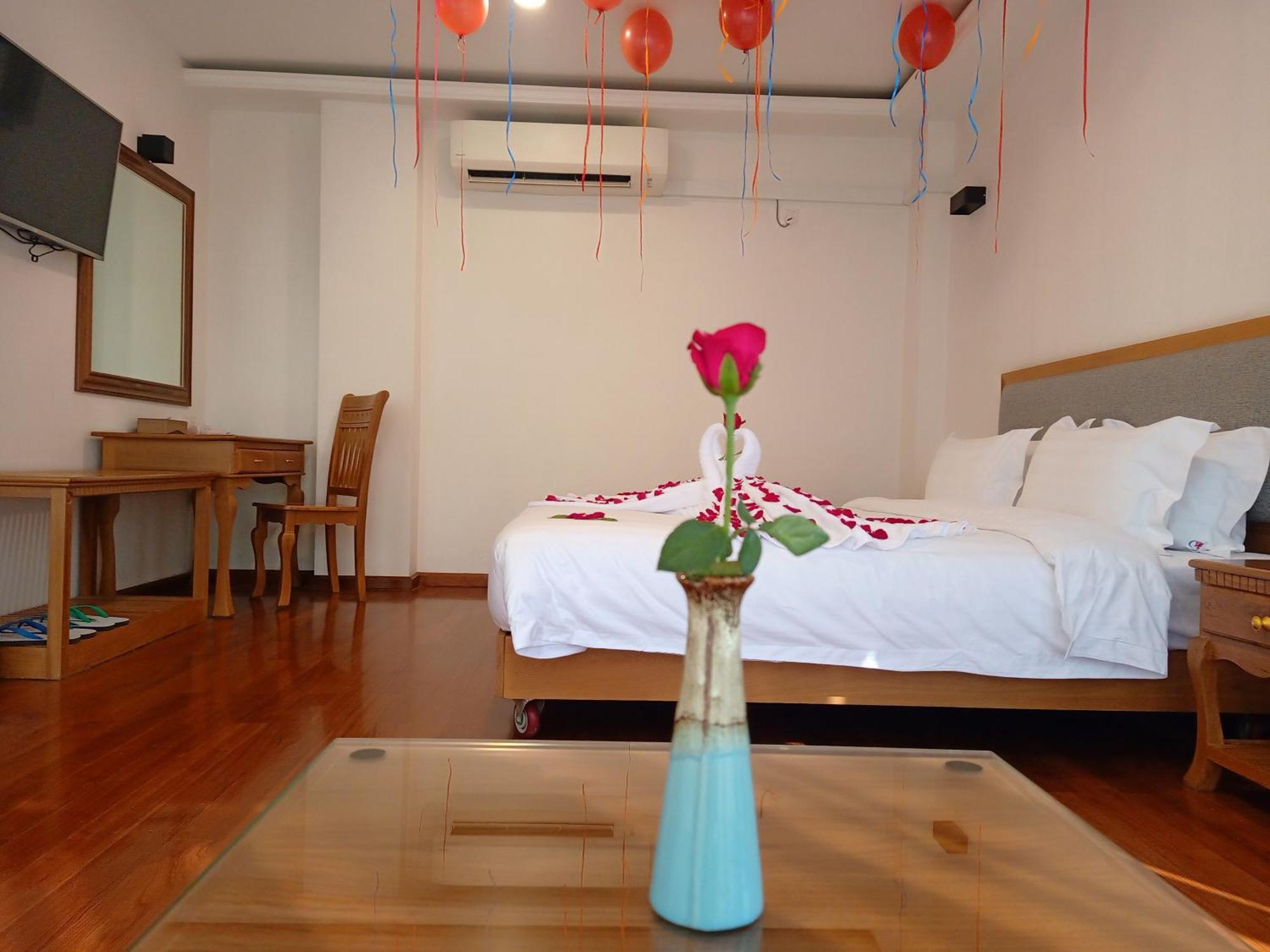 Dragon Phoenix Hotel Mandalay Ngoại thất bức ảnh