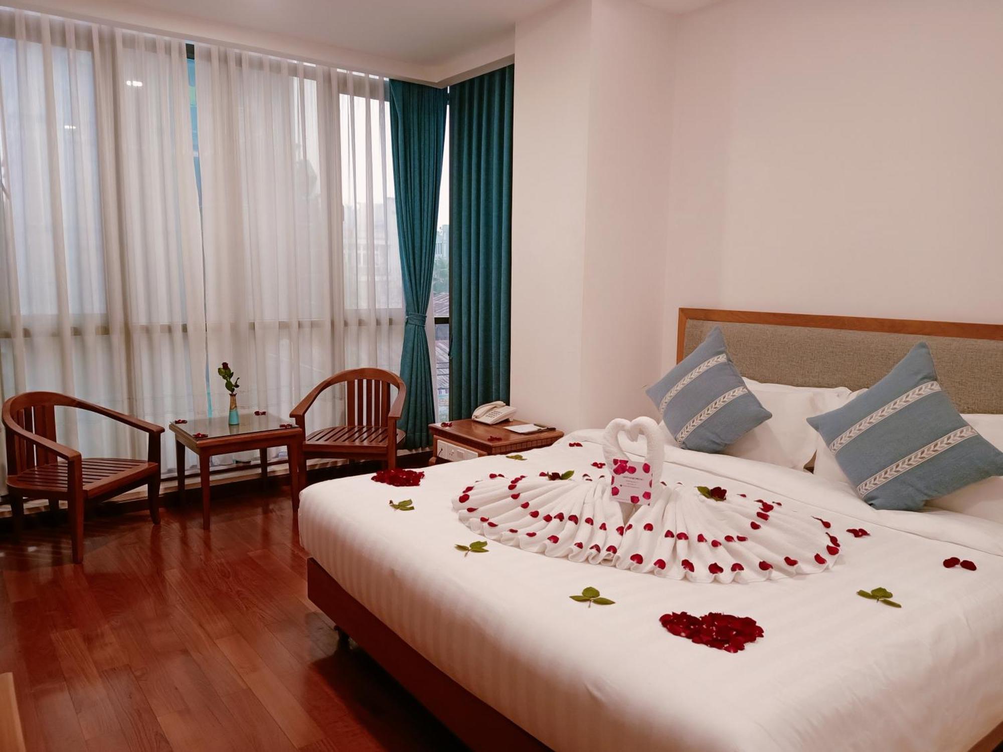 Dragon Phoenix Hotel Mandalay Ngoại thất bức ảnh